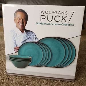 Wolfgang Puck Outdoor Dinnerware